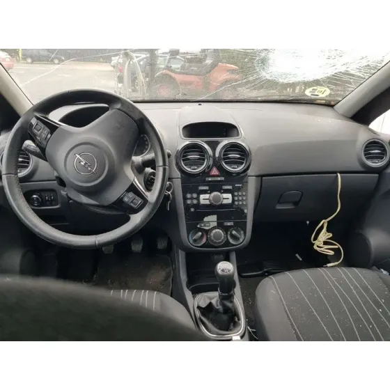 OPEL CORSA D '2010 CMON NEGRO