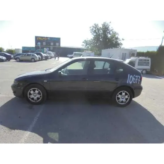 SEAT LEON (1M1) '2002 SPORT NEGRO