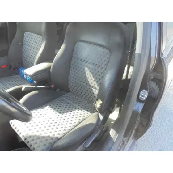 SEAT LEON (1M1) '2002 SPORT NEGRO
