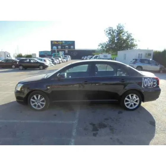 TOYOTA AVENSIS BERLINA (T25) '2003 2.0 D4-D EXECUTIVE SEDAN (4-PTAS) NEGRO
