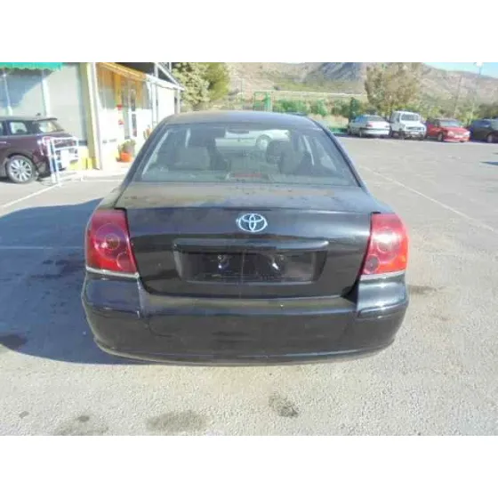 TOYOTA AVENSIS BERLINA (T25) '2003 2.0 D4-D EXECUTIVE SEDAN (4-PTAS) NEGRO