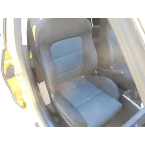 SEAT LEON (1M1) '2002 SPORT AMARILLO