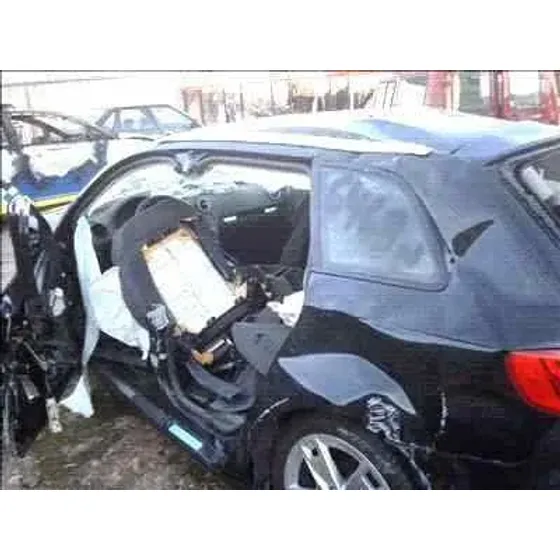AUDI A3 SPORTBACK (8P) '2004 2.0 TDI AMBIENTE NEGRO