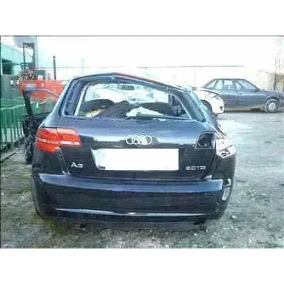 AUDI A3 SPORTBACK (8P) '2004 2.0 TDI AMBIENTE NEGRO