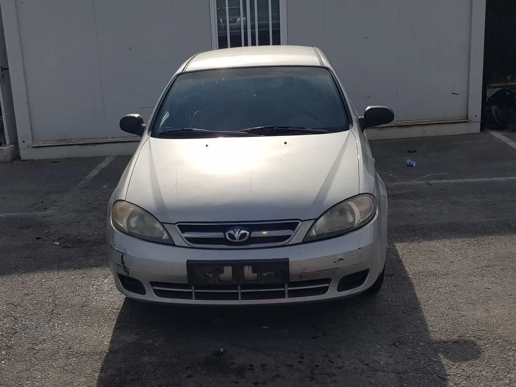 DAEWOO LACETTI '2004 SE GRIS