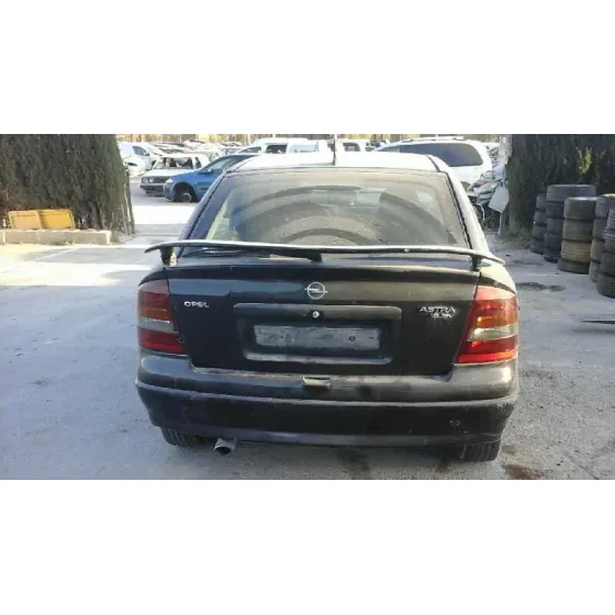 OPEL ASTRA G BERLINA '2000 ELEGANCE NEGRO