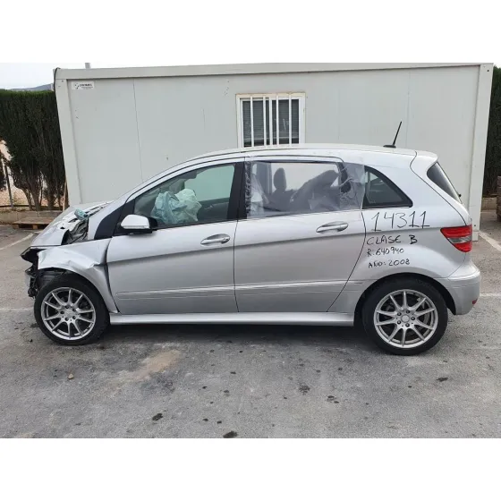 MERCEDES CLASE B (W245) '2008 180 CDI (245.207) GRIS