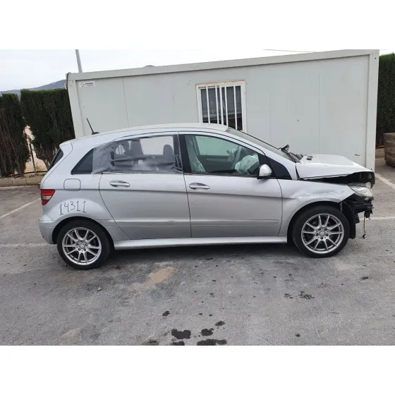 MERCEDES CLASE B (W245) '2008 180 CDI (245.207) GRIS