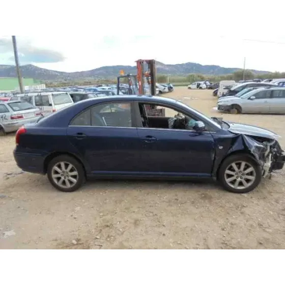 TOYOTA AVENSIS BERLINA (T25) '2003 1.8 SOL BERLINA (5-PTAS) AZUL