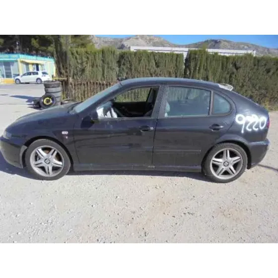 SEAT LEON (1M1) '2004 SPORTS LIMITED NEGRO
