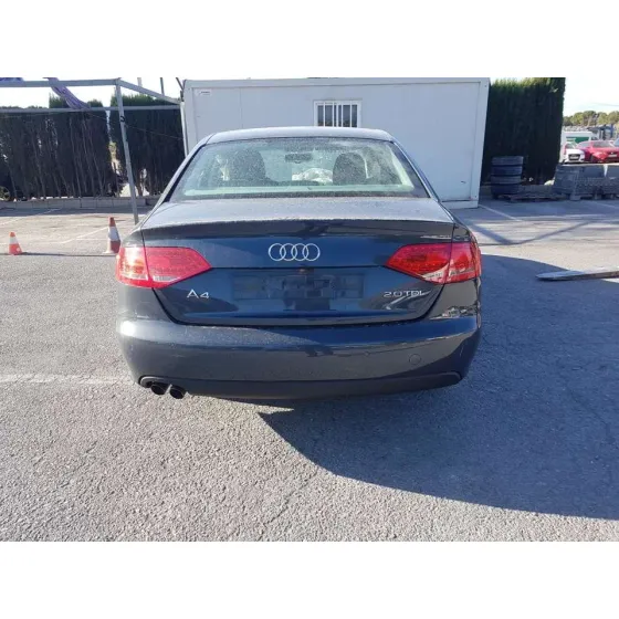 AUDI A4 BER. (B8) '2010 BASICO GRIS OSCURO