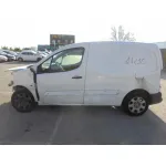 PEUGEOT PARTNER KASTEN '2015 CONFORT L1 BLANCO