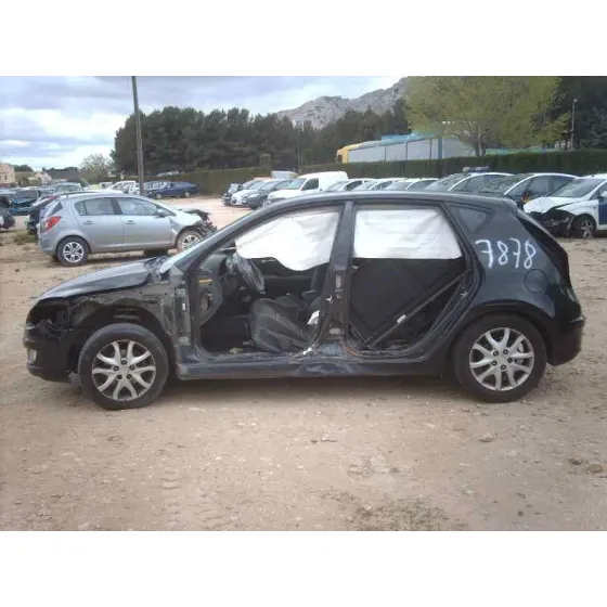 HYUNDAI I30 '2007 STYLE NEGRO
