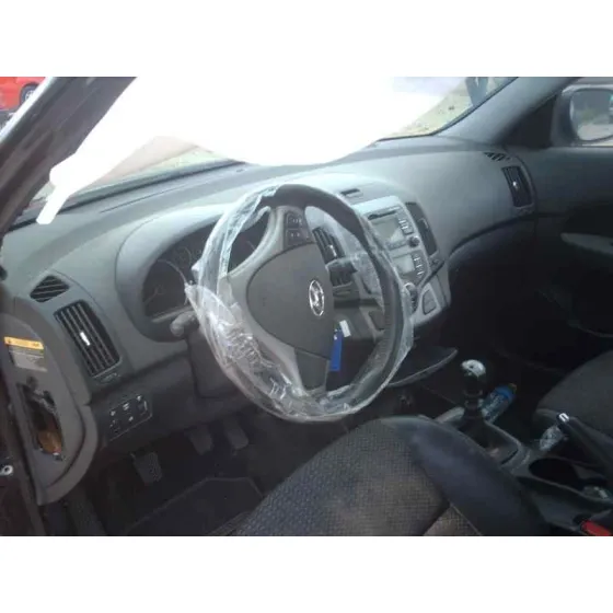 HYUNDAI I30 '2007 STYLE NEGRO
