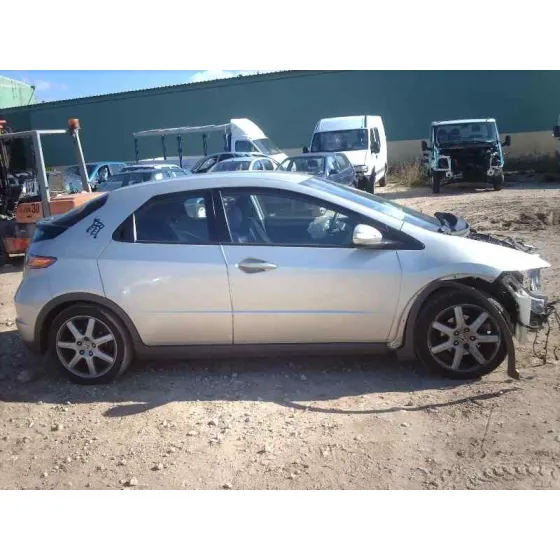 HONDA CIVIC BERLINA 5 (FK) '2007 2.2 I-CTDI COMFORT BEIG