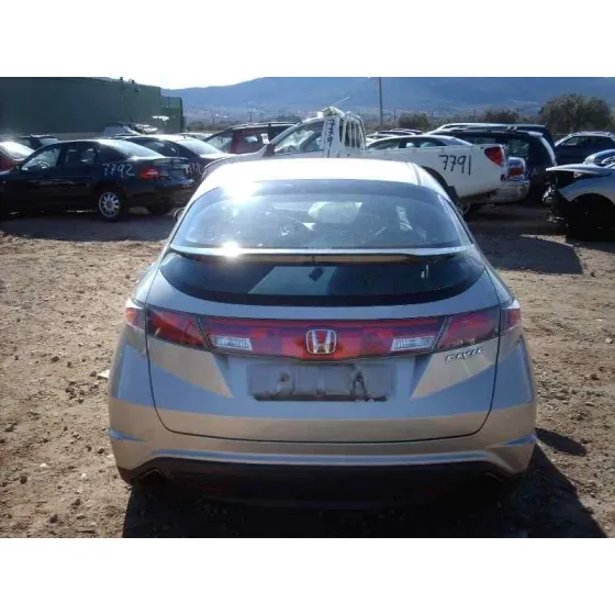 HONDA CIVIC BERLINA 5 (FK) '2007 2.2 I-CTDI COMFORT BEIG
