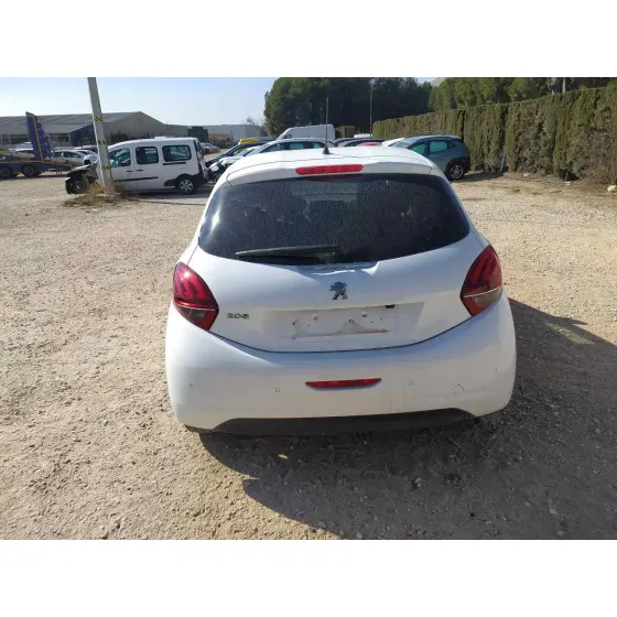 PEUGEOT 208 '2019 TECH EDITION BLUE HDI BLANCO