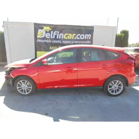 FORD FOCUS LIM. '2014 BUSINESS ROJO