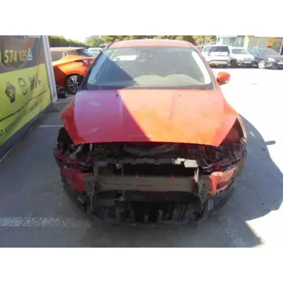 FORD FOCUS LIM. '2014 BUSINESS ROJO