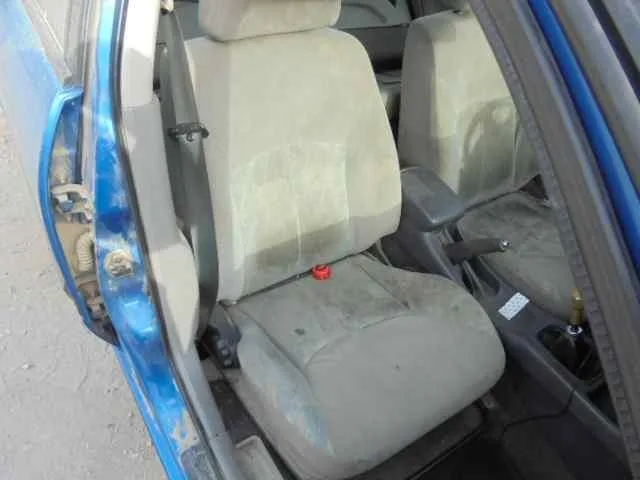 NISSAN ALMERA (N16/E) '2000 ACENTA AZUL