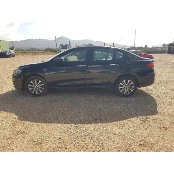 FIAT TIPO II (356) SEDAN '2018 EASY NEGRO