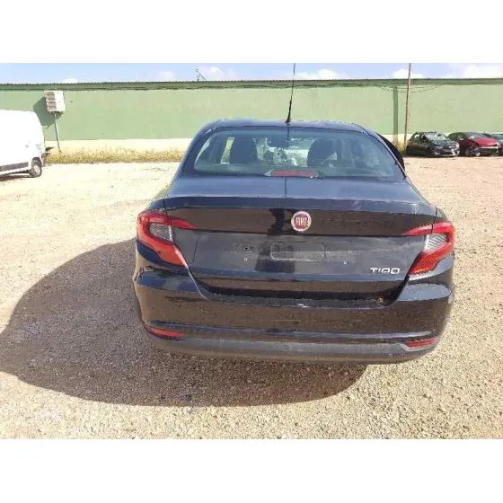 FIAT TIPO II (356) SEDAN '2018 EASY NEGRO