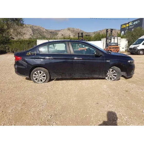 FIAT TIPO II (356) SEDAN '2018 EASY NEGRO
