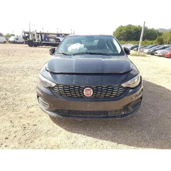 FIAT TIPO II (356) SEDAN '2018 EASY NEGRO