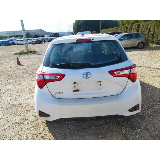TOYOTA YARIS '2017 ACTIVE BLANCO