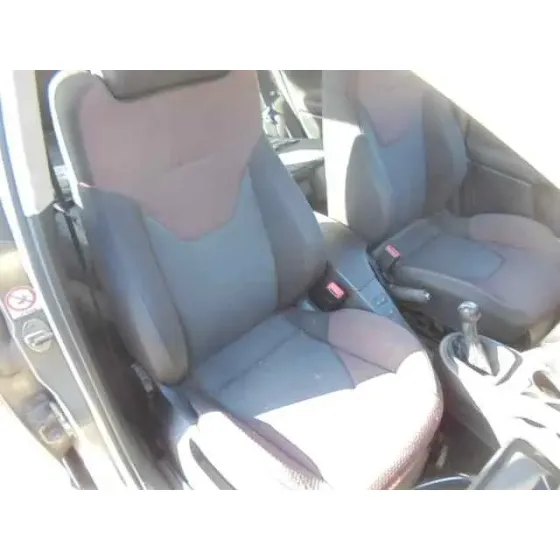 SEAT ALTEA (5P1) '2004 HOT GRIS OSCURO