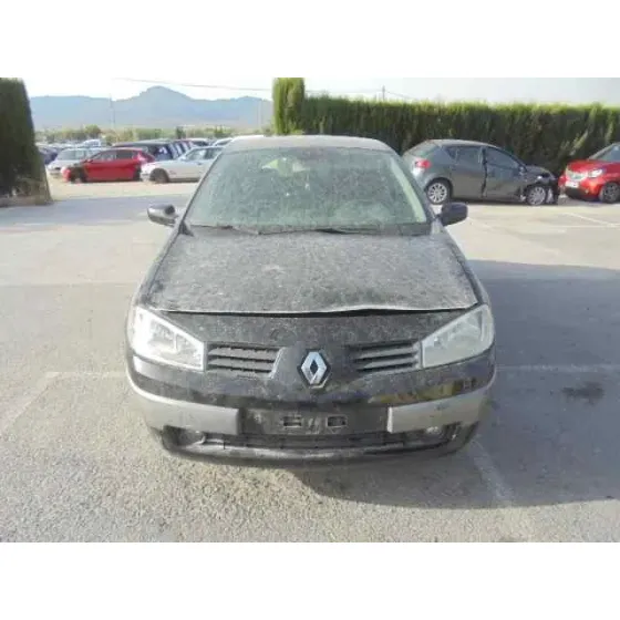 RENAULT MEGANE II BERLINA 5P '2006 AUTHENTIQUE NEGRO