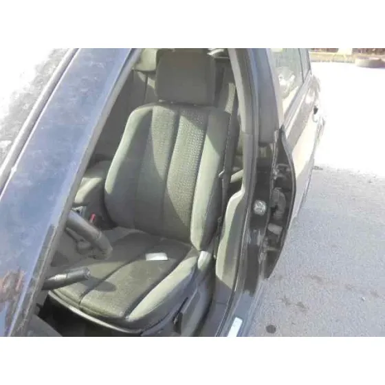 RENAULT MEGANE II BERLINA 5P '2006 AUTHENTIQUE NEGRO