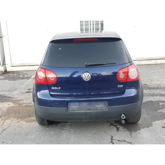 VOLKSWAGEN GOLF V BERLINA (1K1) '2004 HIGHLINE AZUL
