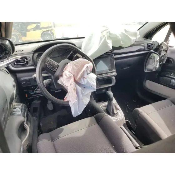 CITROEN C3 '2022 FEEL NEGRO-BLANCO