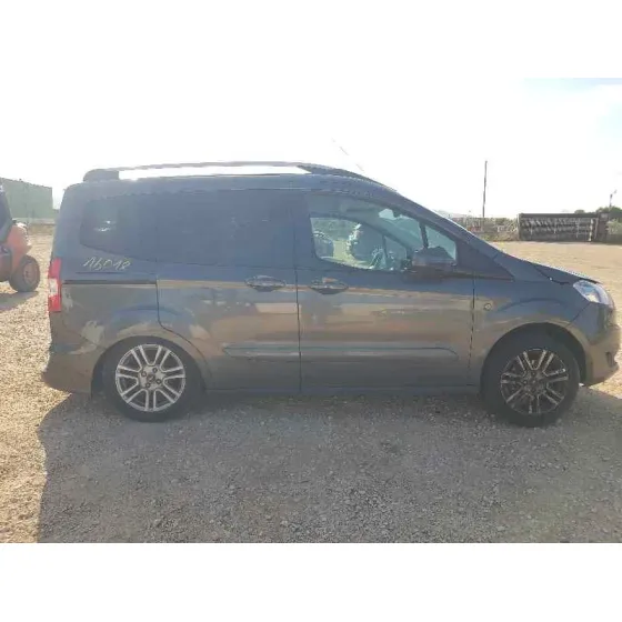 FORD TOURNEO COURIER (C4A) '2017 TITANIUM GRIS OSCURO
