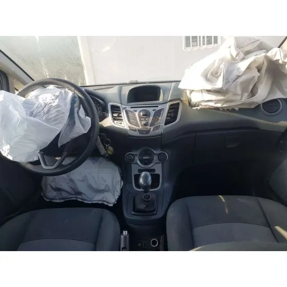 FORD FIESTA (CB1) '2010 AMBIENTE GRIS OSCURO