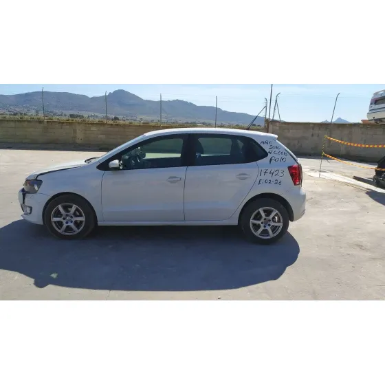 Volkswagen POLO V (6R1, 6C1) 2009