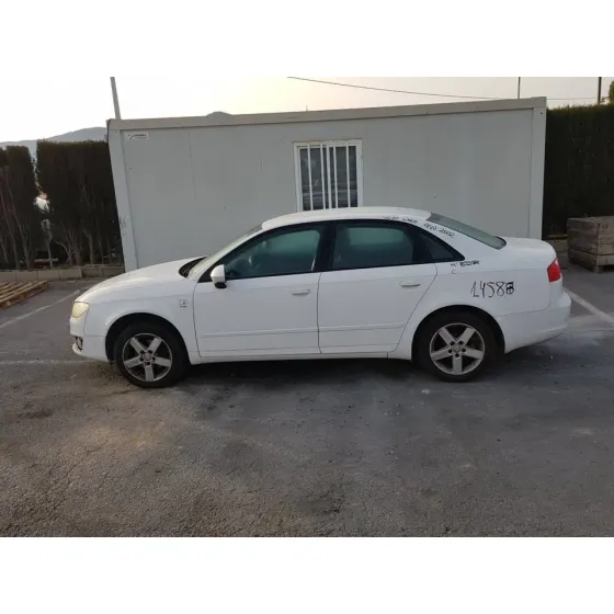 SEAT EXEO BERLINA (3R2) '2011 REFERENCE BLANCO