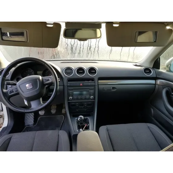 SEAT EXEO BERLINA (3R2) '2011 REFERENCE BLANCO