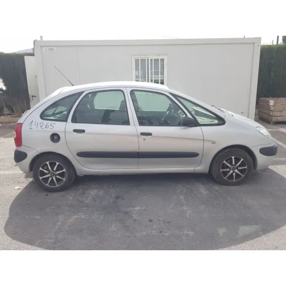 CITROEN XSARA PICASSO '2002 2.0 HDI GRIS