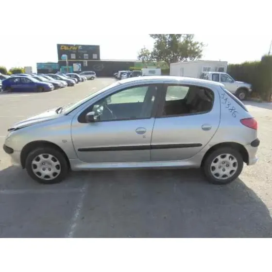 PEUGEOT 206 BERLINA '2005 X-LINE GRIS