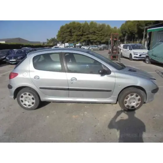 PEUGEOT 206 BERLINA '2005 X-LINE GRIS