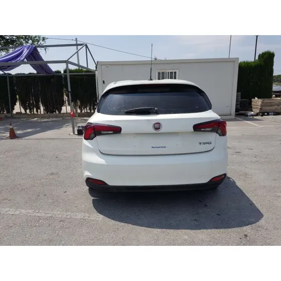 FIAT TIPO II (357) BERLINA '2019 MIRROR BLANCO