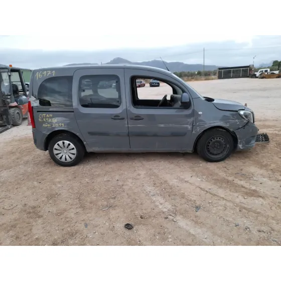 Mercedes-Benz CITAN MONOSPACE (W415) 2012