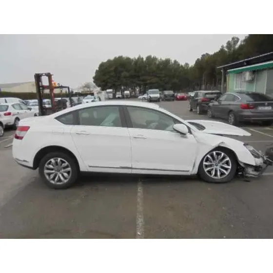 CITROEN C5 BERLINA '2015 MILLENIUM BLANCO