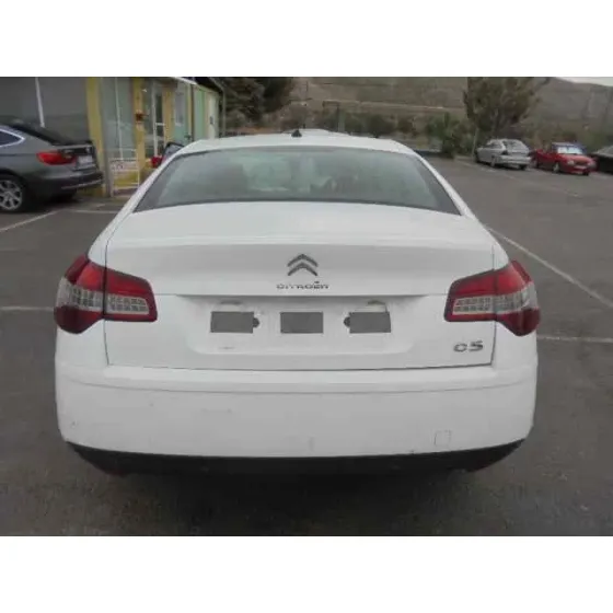 CITROEN C5 BERLINA '2015 MILLENIUM BLANCO
