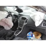 OPEL ASTRA J GTC OPEL ASTRA J GTC '2012 EDITION BLANCO 2011