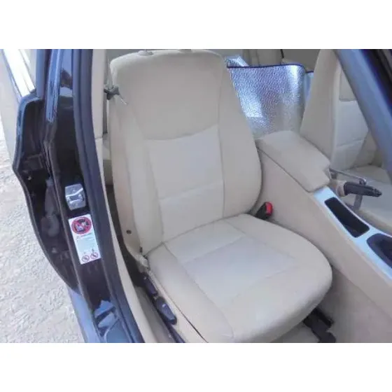 BMW SERIE 3 BERLINA (E90) '2010 318D NEGRO