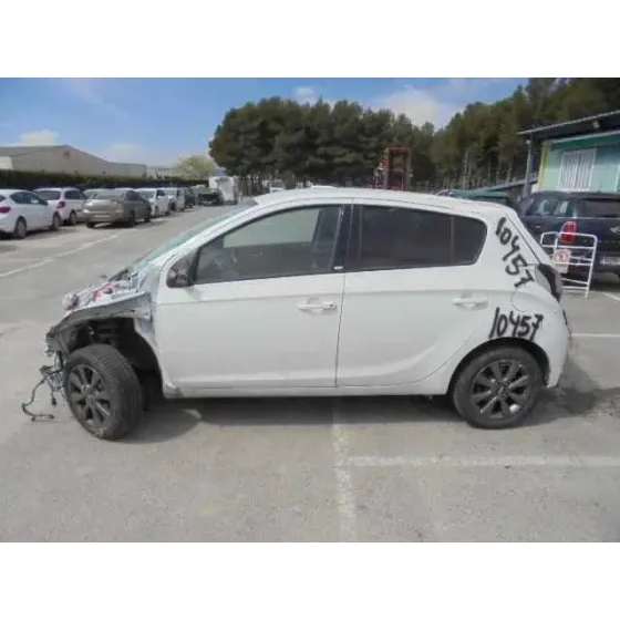 HYUNDAI I20 '2015 GO! BRASIL BLANCO