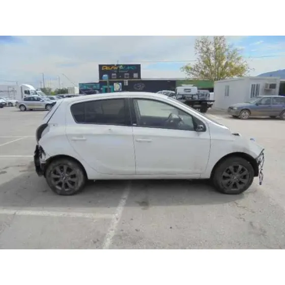HYUNDAI I20 '2015 GO! BRASIL BLANCO